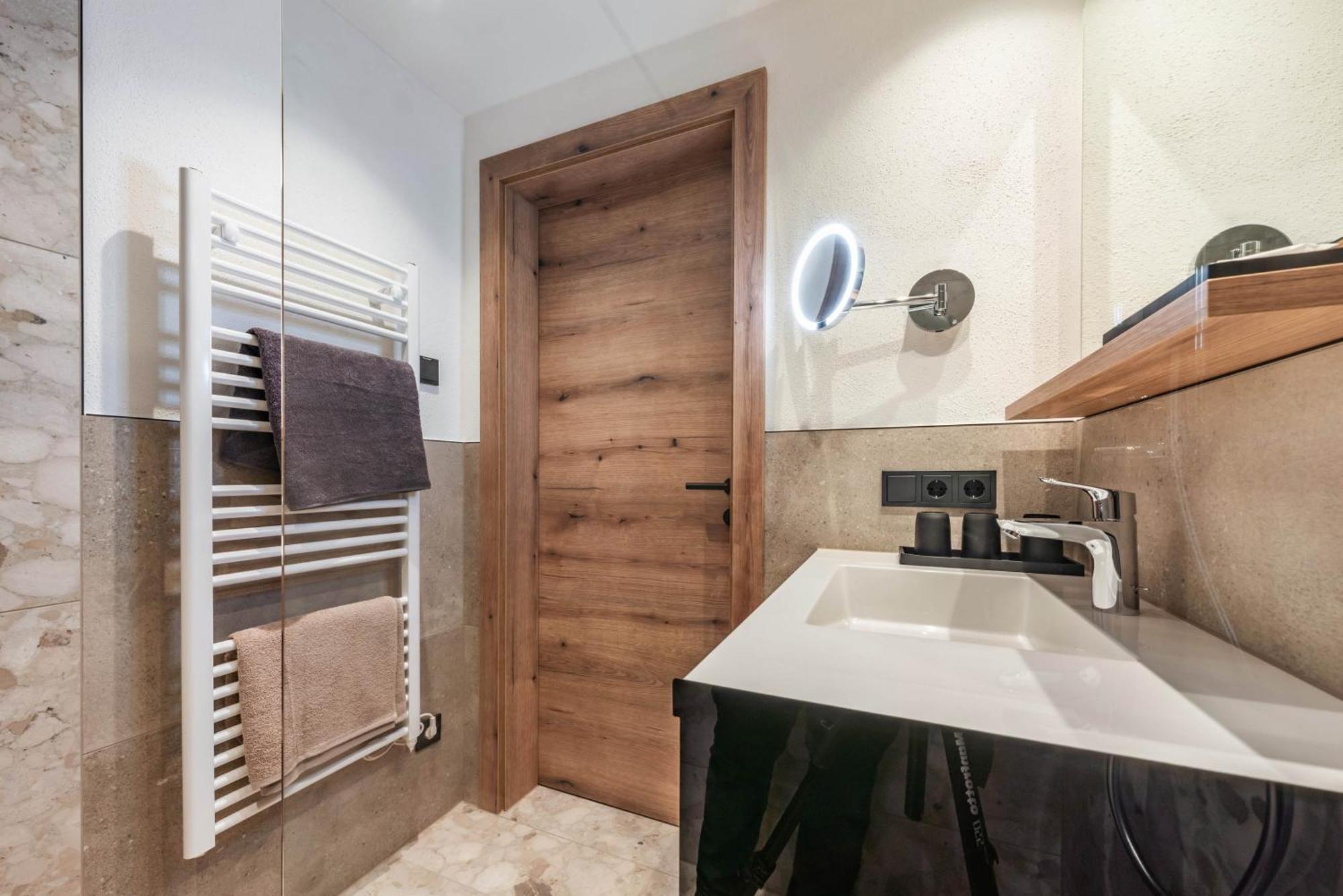 Montana Apartments マイヤーホーフェン エクステリア 写真