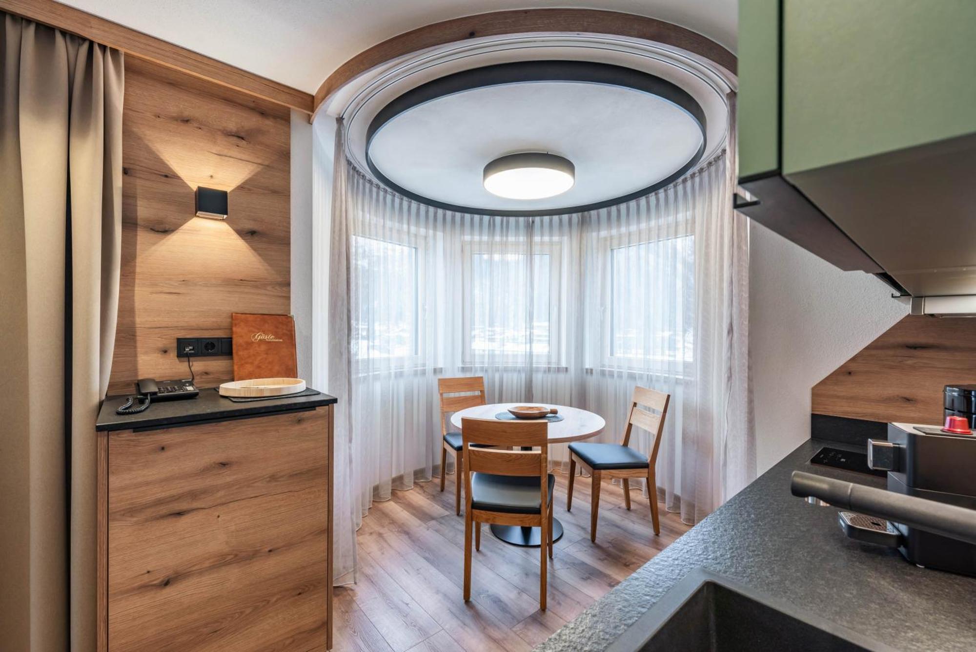 Montana Apartments マイヤーホーフェン エクステリア 写真