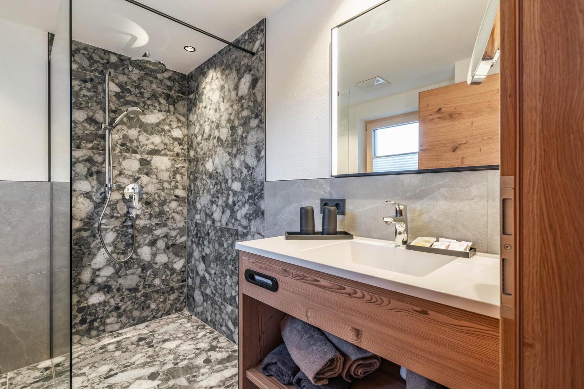 Montana Apartments マイヤーホーフェン エクステリア 写真