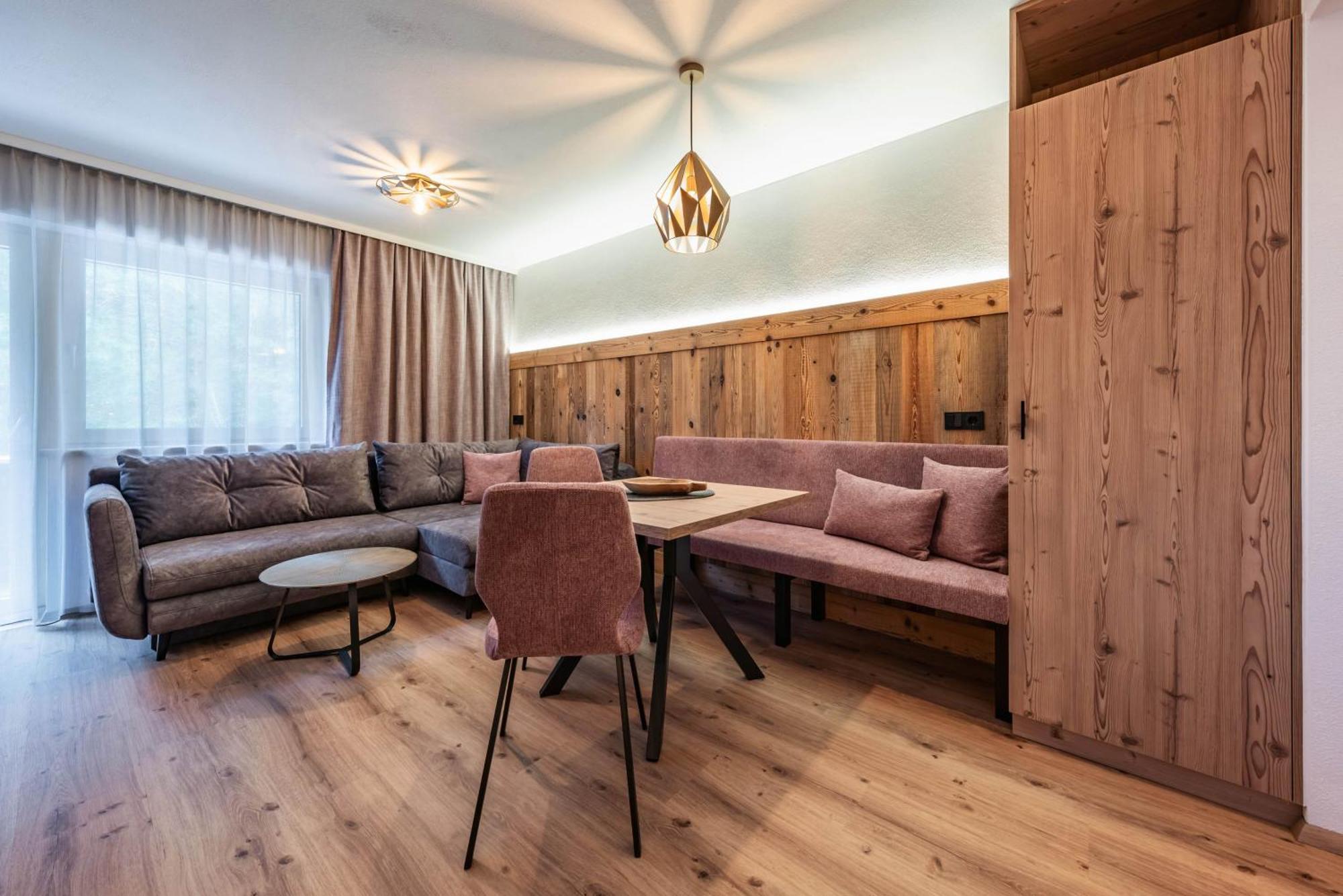 Montana Apartments マイヤーホーフェン エクステリア 写真